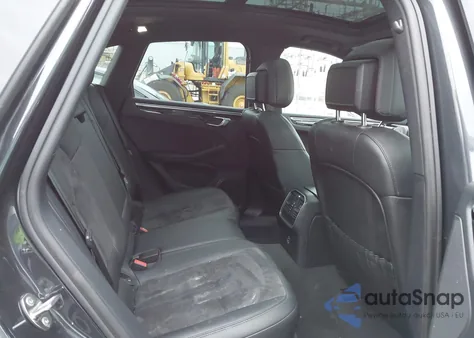 2021 Porsche Macan from USA, damaged, VIN WP1AA2A56MLB16071